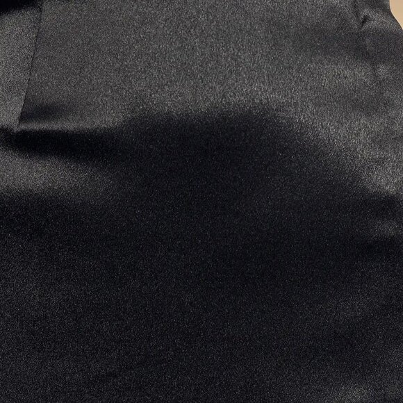 NWT Lulus Paparazzi Shot Black Satin Off-the-Shoulder Midi Dress - Picture 5 of 8